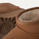 Stivale con plateau Ultra Mini classico da donna