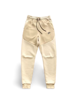 TECH FLEECE – BEIGE (completo)
