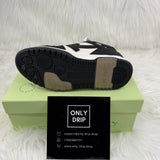 OFF WHT – Fuori sede (Bianche e Nere)